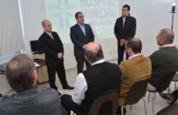 Hospital Municipal recebe primeira videoconferência