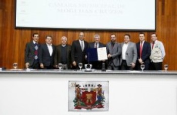 Igreja Adventista recebe Honra ao Mérito na Câmara