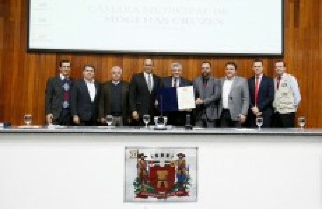 Igreja Adventista recebe Honra ao Mérito na Câmara