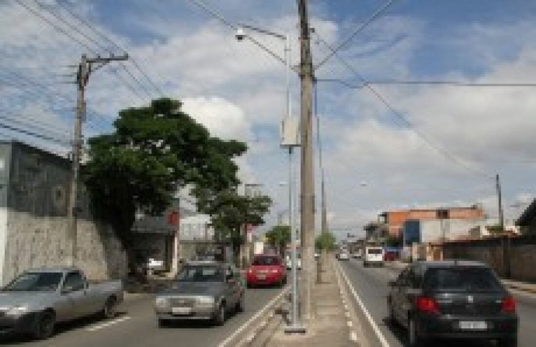 Homem é esfaqueado por um desconhecido em Jundiapeba