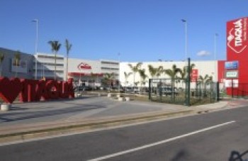 Shopping terá liquidação com descontos de até 70%