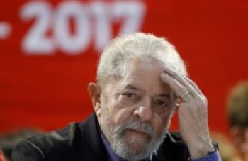 Lula é condenado a nove anos e seis meses por dois crimes