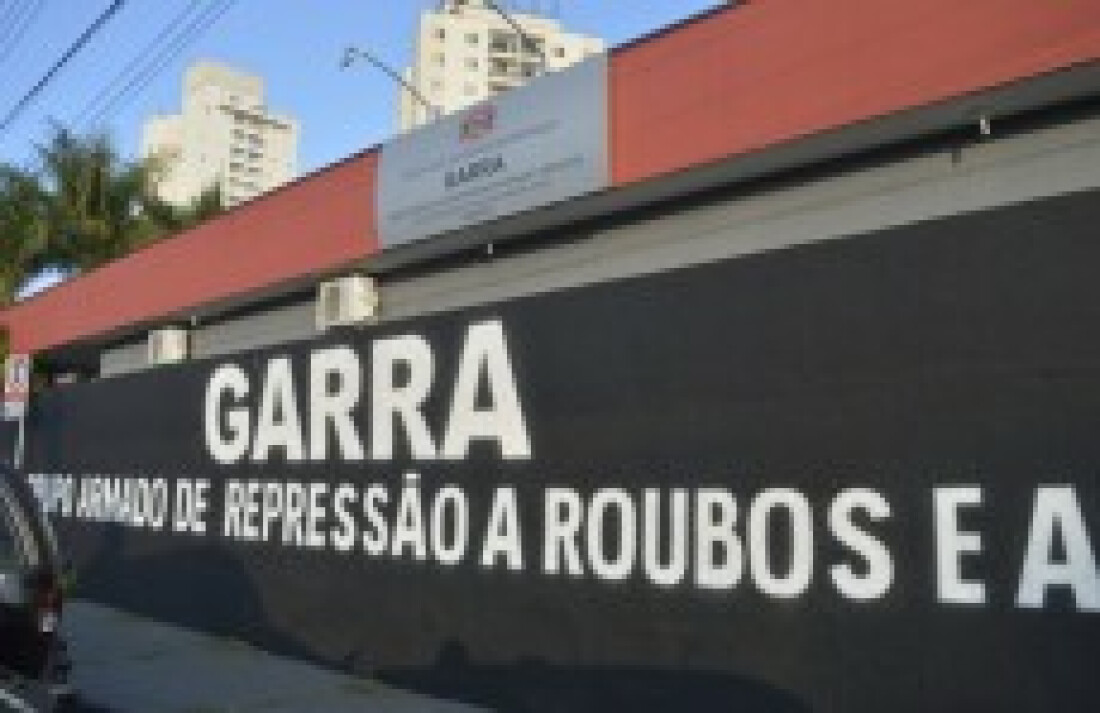 Servidora da Caixa é presa por fraude