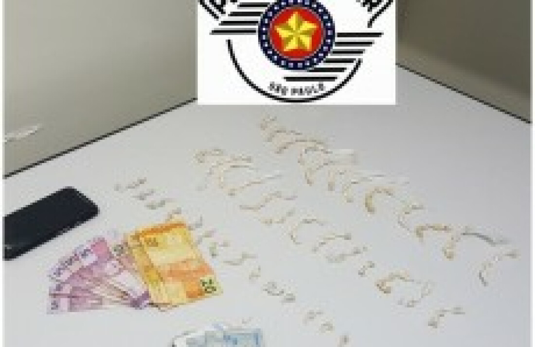 PM apreende armas e drogas na região:
