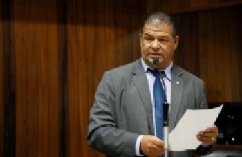 CEV decide focar apenas no trabalho de reciclagem do lixo