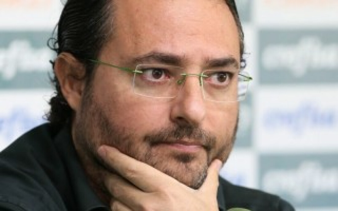 dirigente do PALMEIRAS FAZ elogiO AO rival