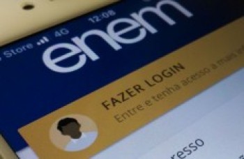 Enem é transferido para janeiro do próximo ano