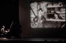 'Cinepiano Tony Berchmans' é atração de hoje no Vasques