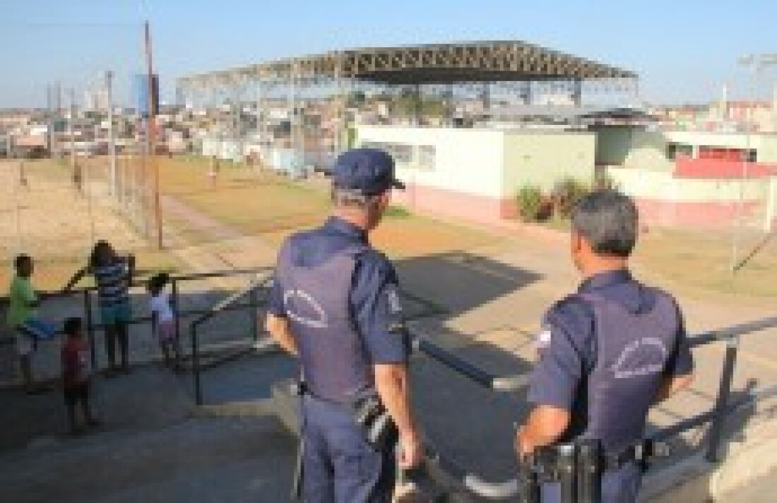 Guarda tem pedaço da orelha arrancado durante discussão