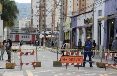 Lojistas criticam o possível fechamento de trecho da via