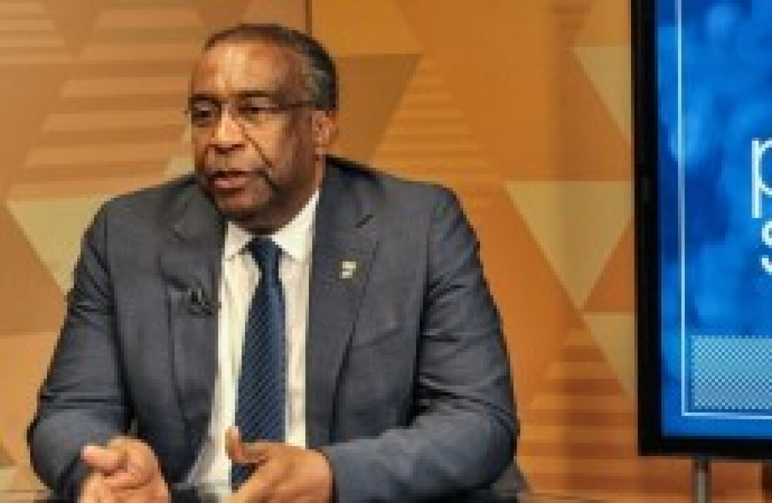 Carlos Decotelli assume Ministério da Educação