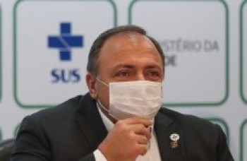 País deve assinar acordo para produzir vacina de Oxford