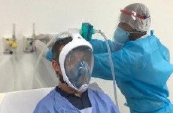 Máscaras de mergulho adaptadas são utilizadas contra a Covid-19