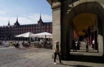 Espanha decide sobre a entrada de estrangeiros