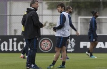 Timão enfrenta o Sport no Itaquerão 'bombado'