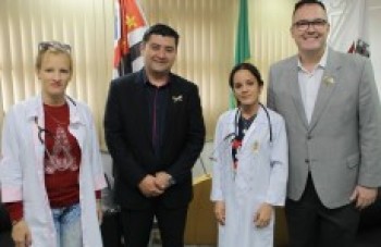 Município recebe mais duas médicas