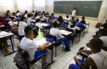 Suzano chama 45 professores para atuar na rede municipal
