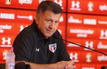 SPFC quer limpar imagem com gols e vitória contra o Ceará