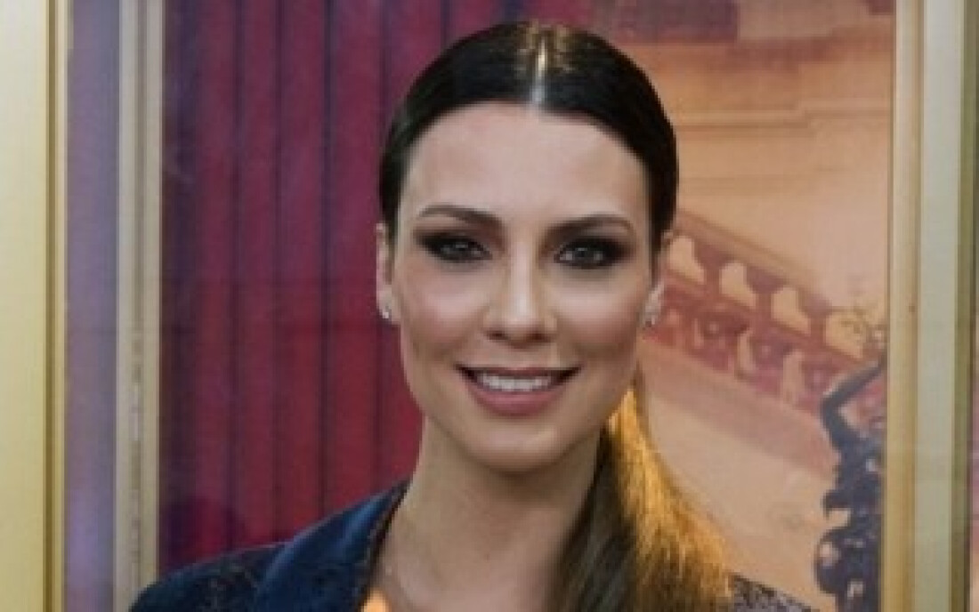 Vilania com um toque de humor