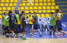 Mogi/Helbor estreia em casa com ingressso grátis aos pais