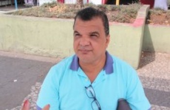 Comerciantes cobram providências