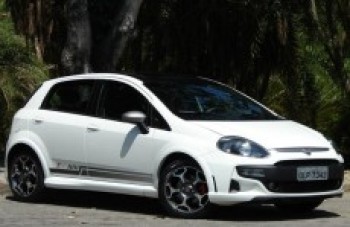 Fiat Punto T-Jet (entre R$ 33 mil/2009 e R$ 60 mil/2014)