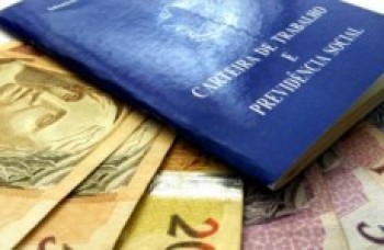 Previsão de aumento para o salário mínimo em 2018 cai para R$ 969
