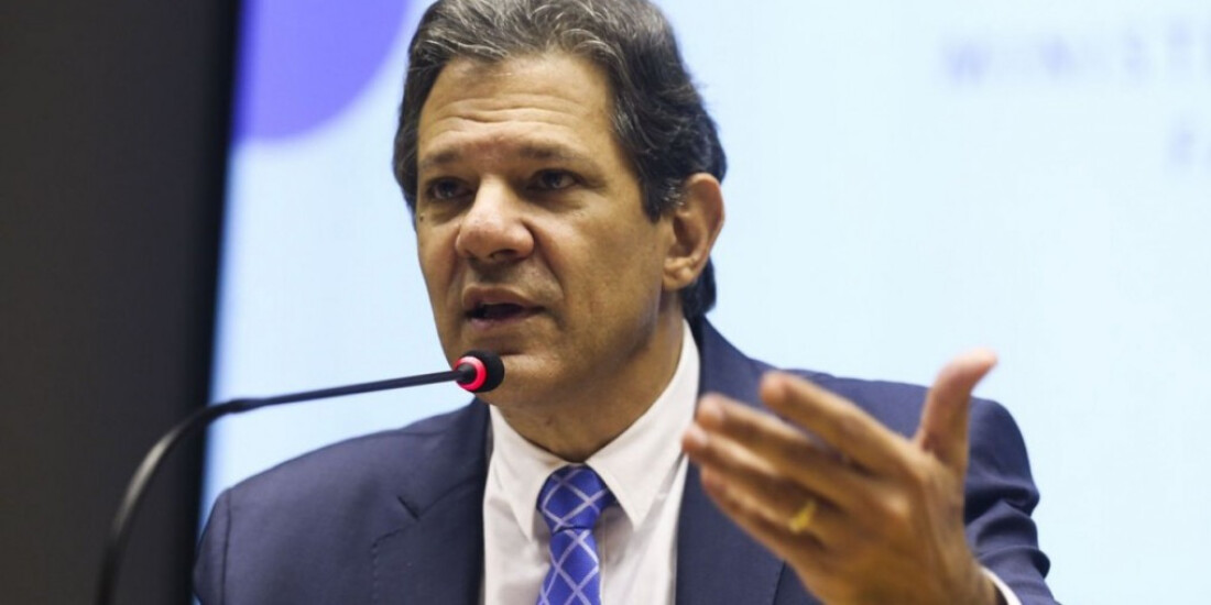 Haddad manda doar itens apreendidos pela Receita ao litoral paulista