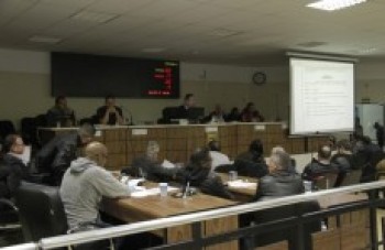 Denúncia a secretário é rejeitada