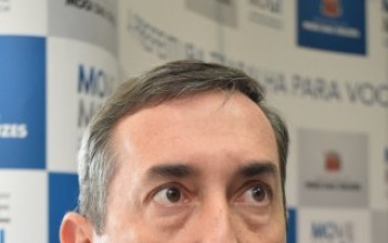 Prefeito e secretário criticam falta de transparência da União