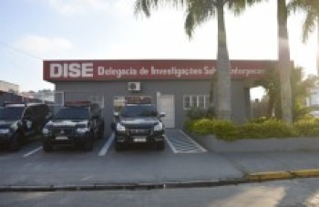 Policial civil é atacado por cão pitbull em Mogi