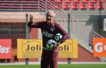 Vencer Avaí em SC se torna obrigação
