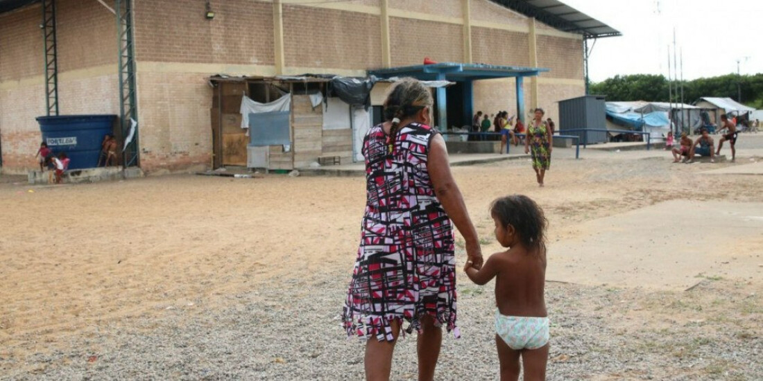 Comunidade warao enfrenta dificuldade em abrigo improvisado em Roraima