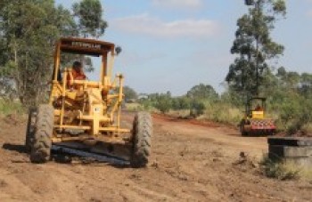 Trabalhos são retomados na Avenida das Orquídeas