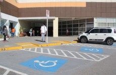 Shopping aplica 'multa moral' contra uso irregular de vagas