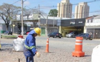 Comgás realiza obra na avenida Brasil:
