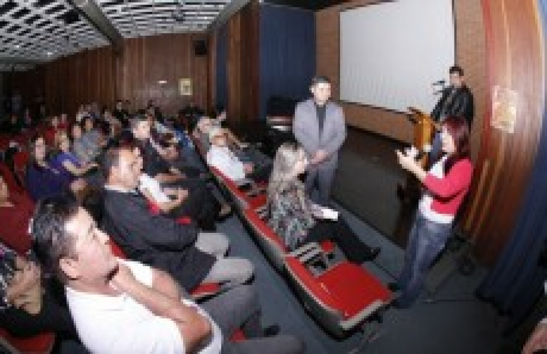 Ashiuchi entrega 38 rádios à GCM