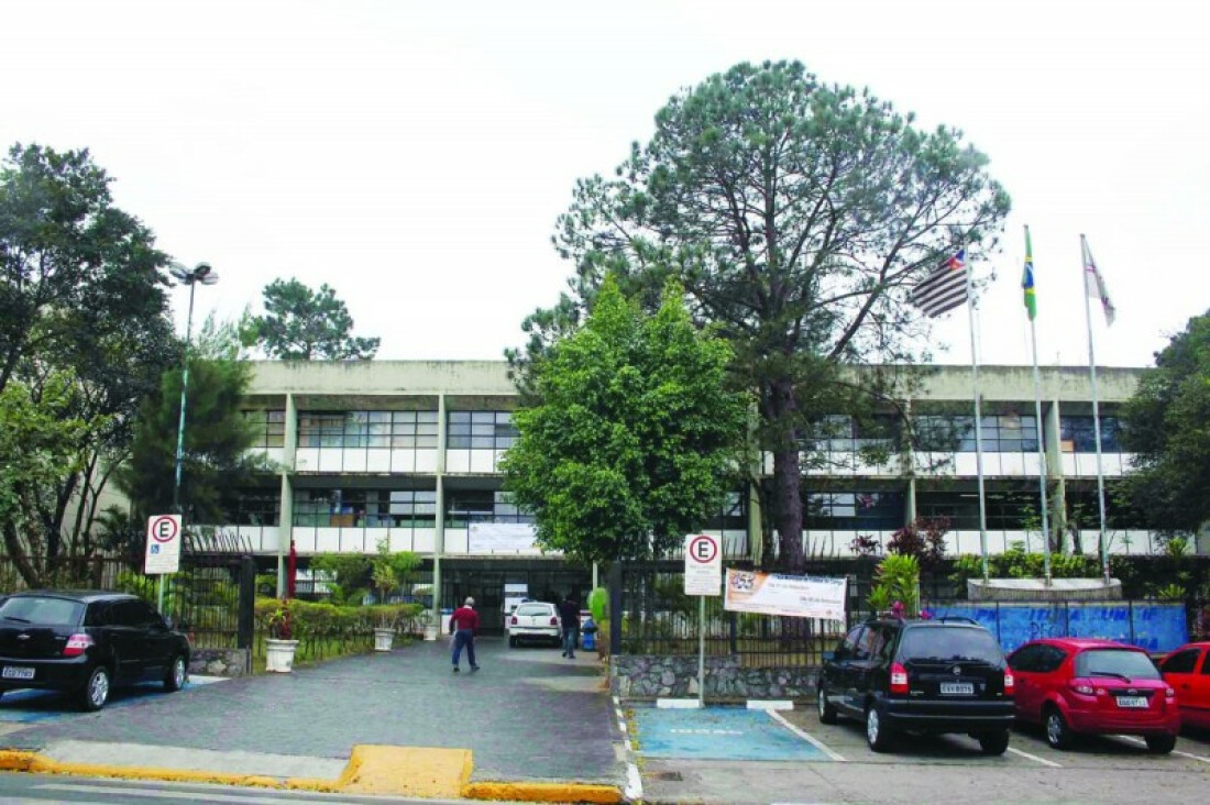 Prefeitura contrata banco para folha de pagamento