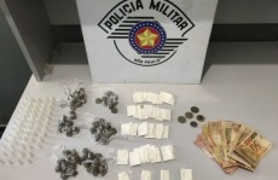 Adolescentes são apreendidos por tráfico de drogas