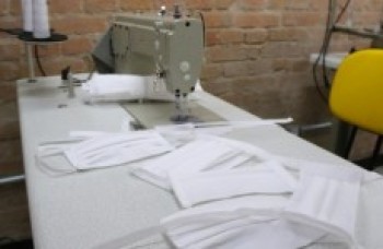 Costureiras produzem mais de26 mil máscaras de proteção