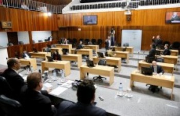 Vereador quer mais atenção às crianças