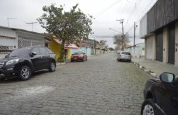 Moradores de Suzano se unem para evitar furtos e assaltos