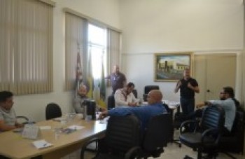 Taxa de iluminação pode ser recalculada em Ferraz