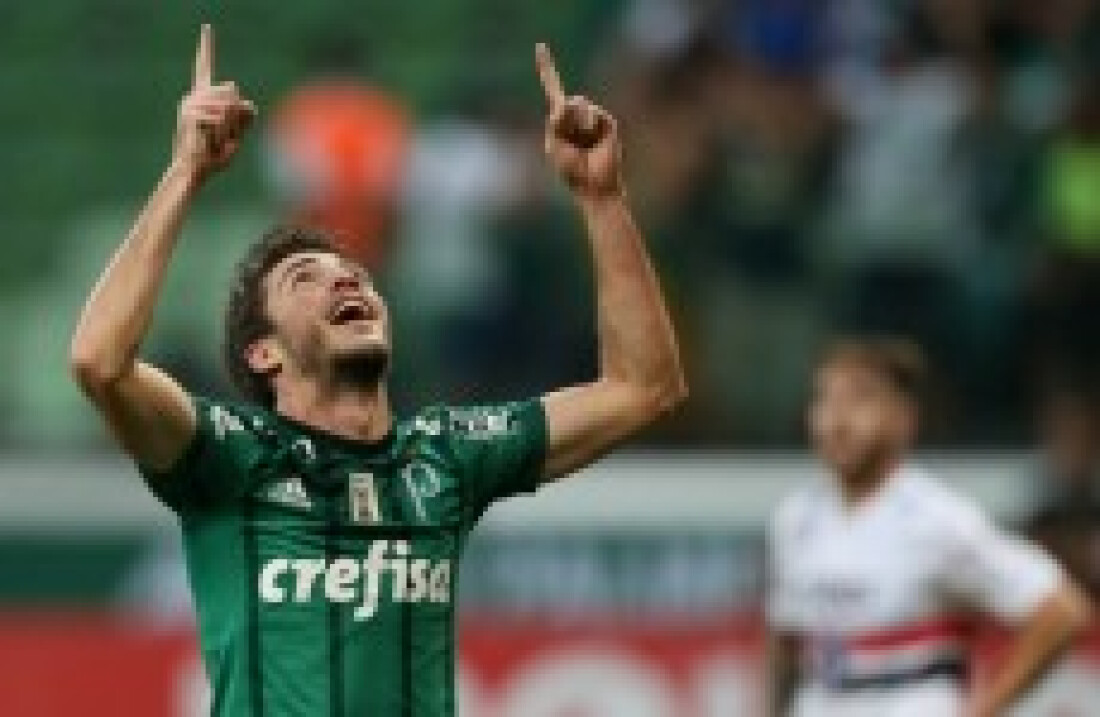 Hyoran supera drama e cava espaço no Palmeiras