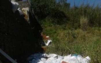 Lixo hospitalar de Caraguá é encontrado no Conjunto do Bosque