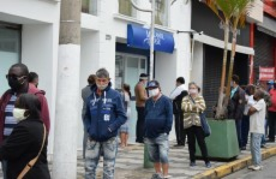 Falta do uso de máscaras gera 117 notificações em estabelecimentos