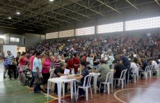 Prefeitura sorteia imóveis de conjunto habitacional