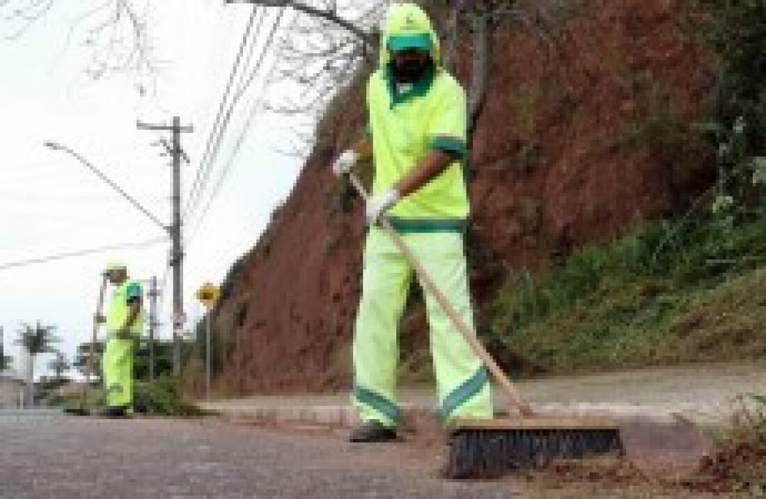Conjunto do Bosque e Estância dos Reis recebem manutenção