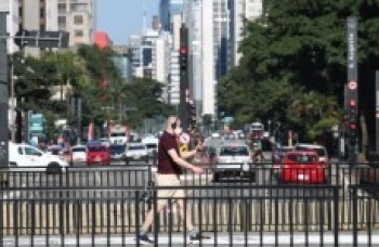 País tem mais 610 mortes e só fica atrás dos EUA