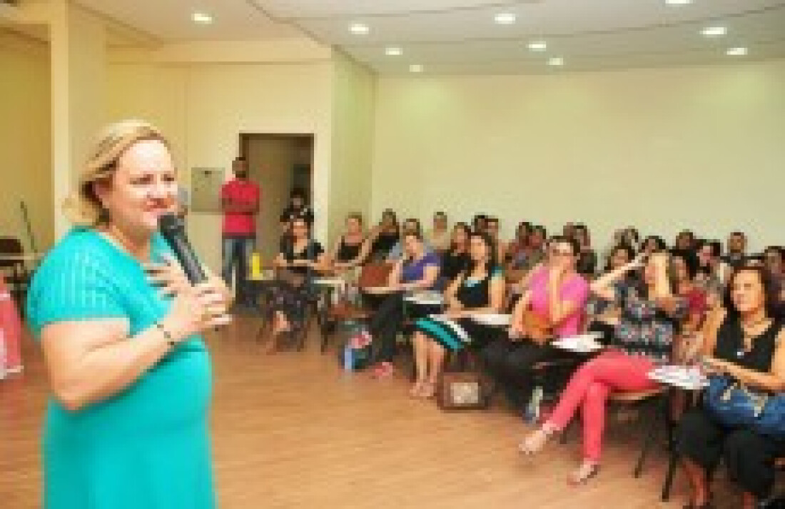 Pacto para alfabetização tem início no município